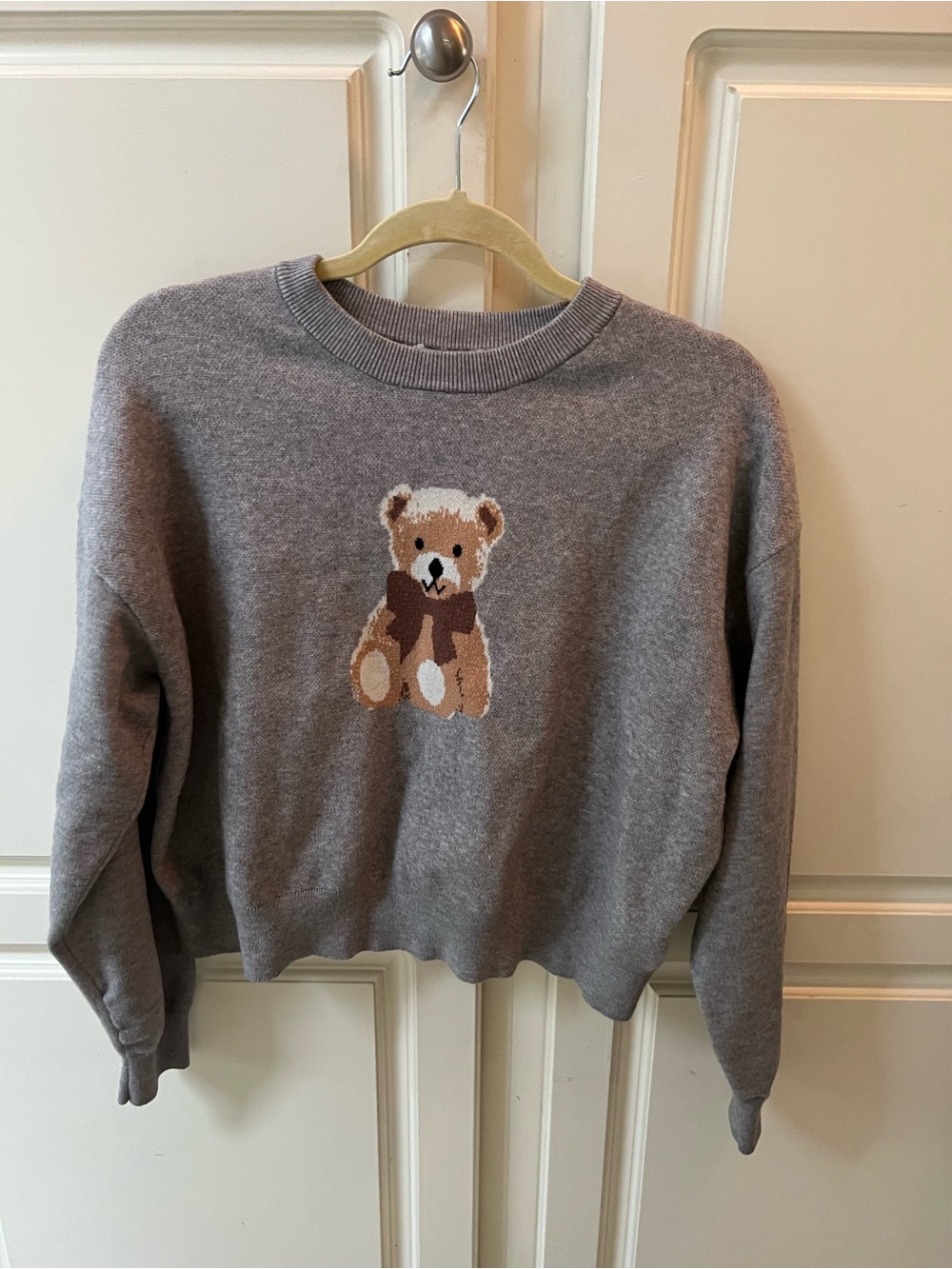 Faded Rose Gray Teddy Bear Crewneck Cropped Sweater - Women
